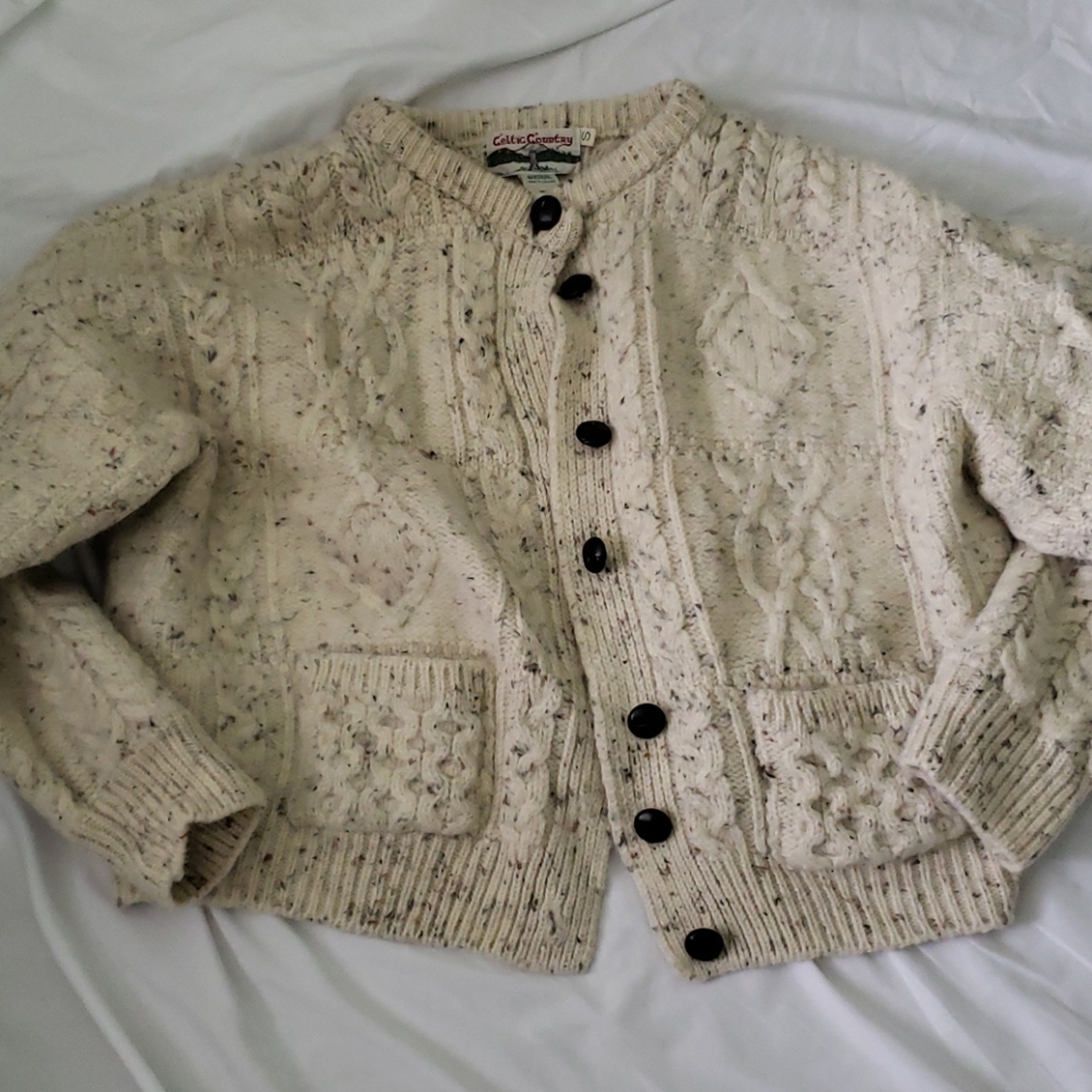 Celtic Country 100% Wool Irsh Cardigan Swe…